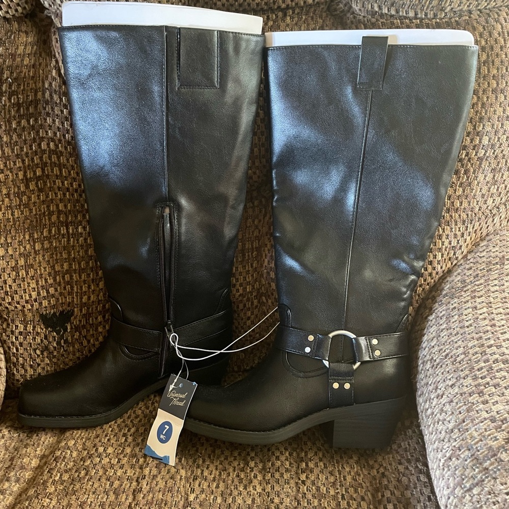 Universal Thread Black Heeled Boots